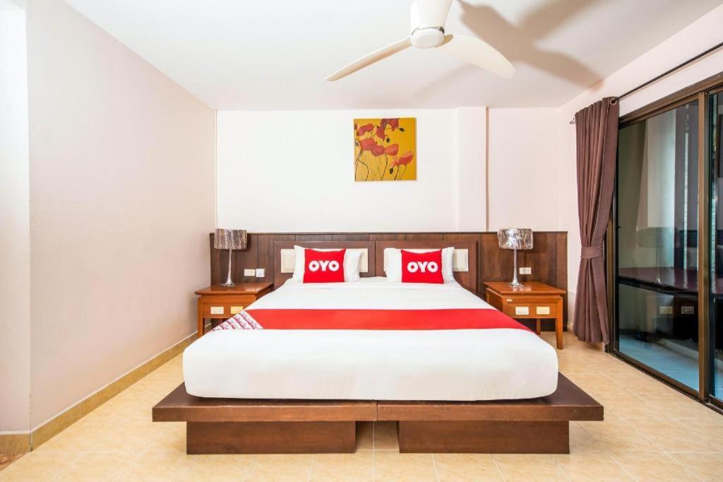 Hotel Oyo 343 Wanna Marine Patong Exterior foto